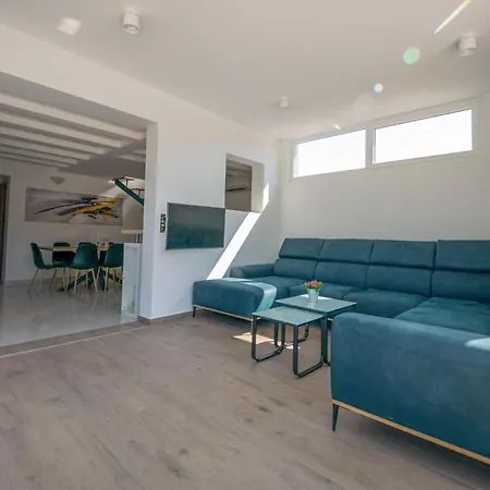 Cozy In Holiday home